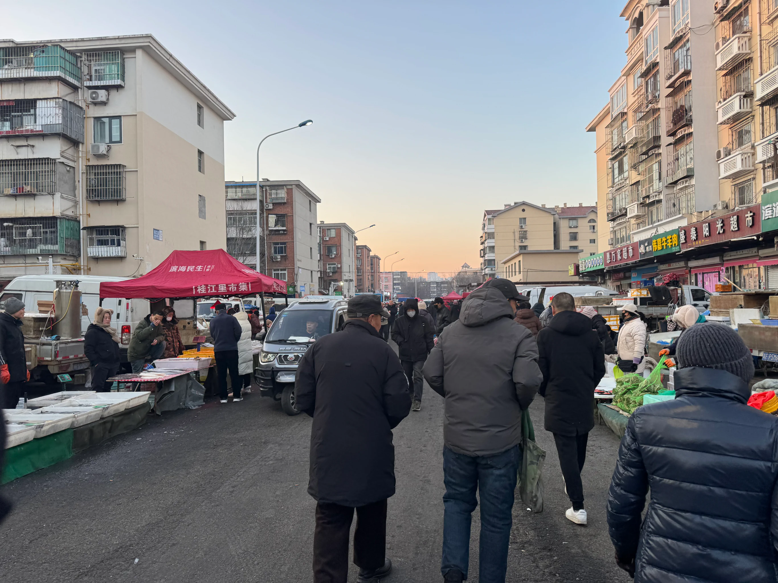 01桂江里早市.webp